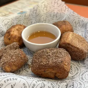 Croissant beignets