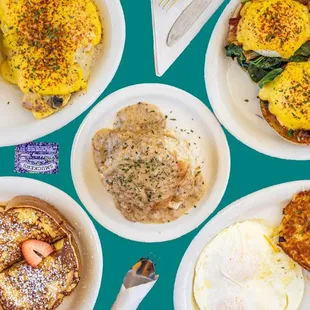 a variety of breakfast foods