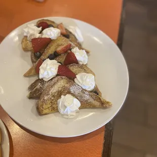 Berries and cream French toast