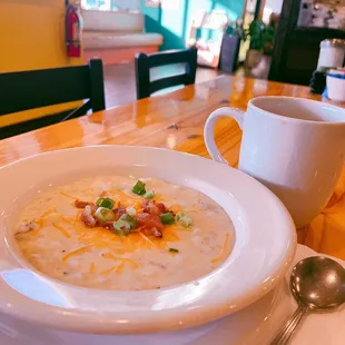 Baked potatoes soup