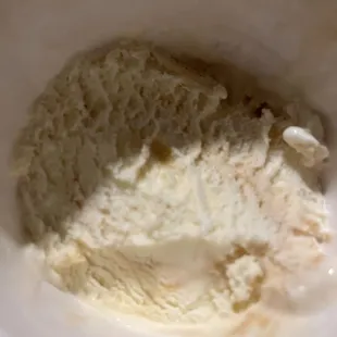 I was expecting pieces of Rolo. Not caramel flavoured ice cream with chocolate chips. 2 out of 10. Only because ice cream is ice cream.