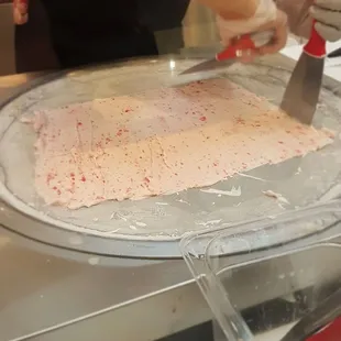 The base solidifies on a cold table