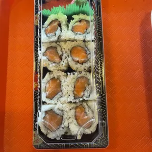 Salmon roll