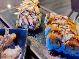 Oishii Mika Sushi