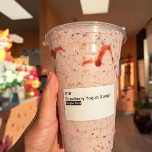 Large Strawberry Yogurt with Purple Rice is fruity and tasty!