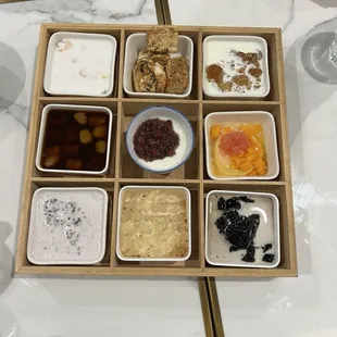 9 dessert spread