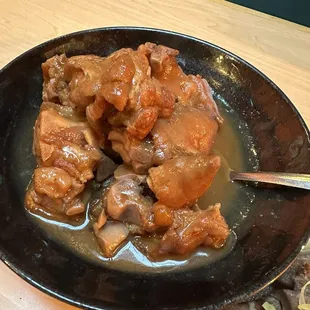 Braised pork feet