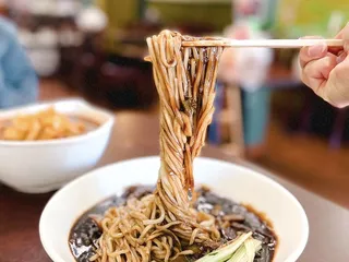 Zazang Korean Noodles