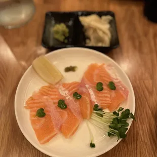 Truffle salt salmon belly