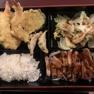 Chicken Bento Box with fried Tempura with Sushi