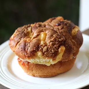 Cloud Bread ($6) - light, fluffy bread with butter cream filling and strawberry jam. The bread is just slightly too dry.