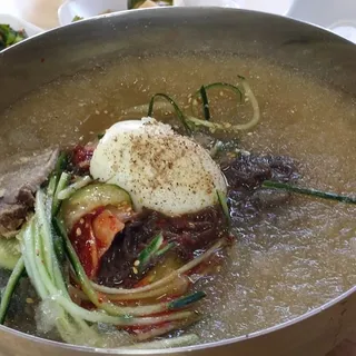 1. Chic Mul Naengmyun