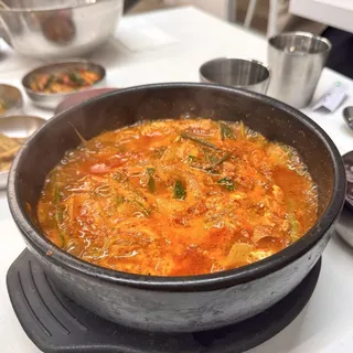 36. Yukgaejang
