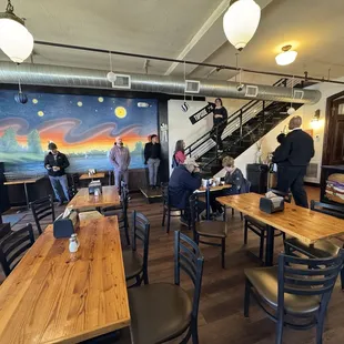 sushi and sashimi, interior