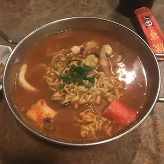 Seafood Ramyun