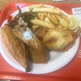 Fried flounder and shrimp.  Excellent