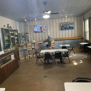 Dinning room and Bar area