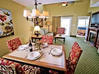 Powhatan Plantation Resort