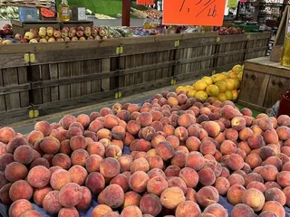 Dean & Don's Farm Market