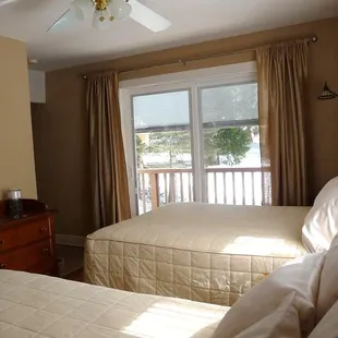 Merced (2 double beds) Room