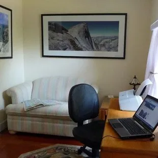Guest Computer Area