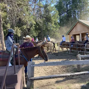 Excellent training, very organized &amp; professional!