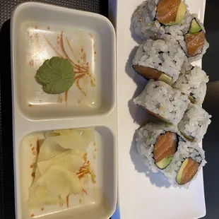 Salmon Avocado Roll