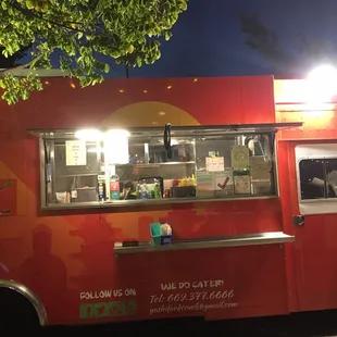 Yoshi's Food Truck