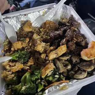 This food was quick hot and so delicious the rice cooked perfectly shrimp big and juicy the steak seasoned to perfection and the chicken