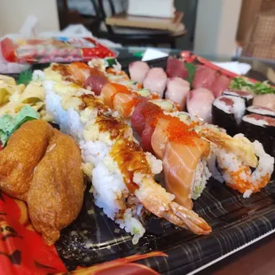 Omakase (rolls and sushi)