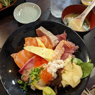 Chirashi Bowl