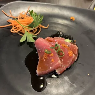 Tuna tataki