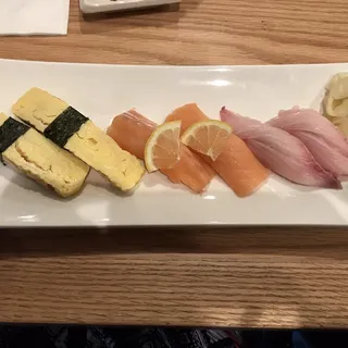 Hamachi Nigiri