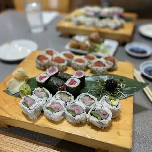 Three rolls sushi lunch special