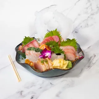 Sashimi Deluxe