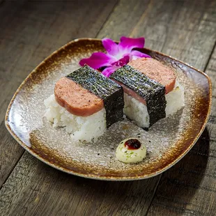 Spam musubi