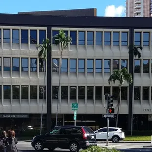 Located in One Kapiolani building