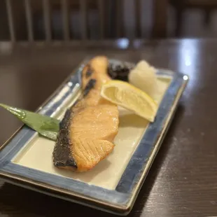 Fried salmon piece