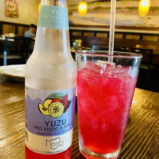 Moshi Yuzu Redshiso & Apple Soda