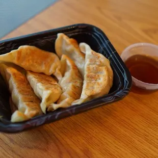 C6. Pan Fry Gyoza