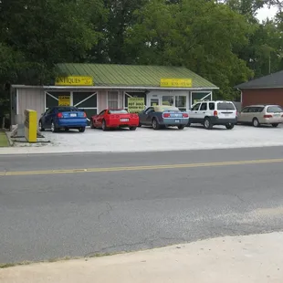 Yosties Bakery &amp; Eatery.  Killer Hot Dogs,  Pepperoni Rolls, Lunch Specials and MORE