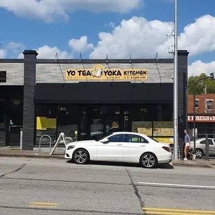 outside, ramen and noodles