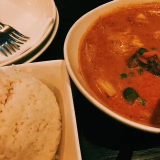 C16. Panang Curry Combo