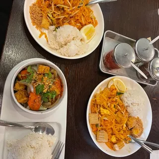 L-17. Garlic and Pepper Lunch Special