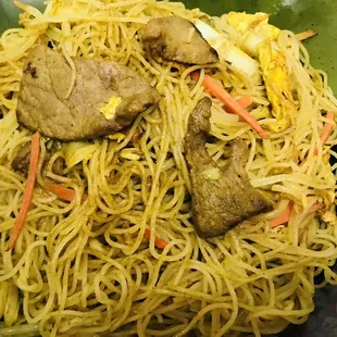singapore rice noodles with beef
