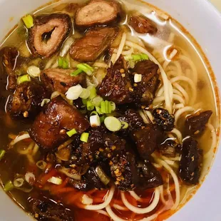 hot pork intestine noodles