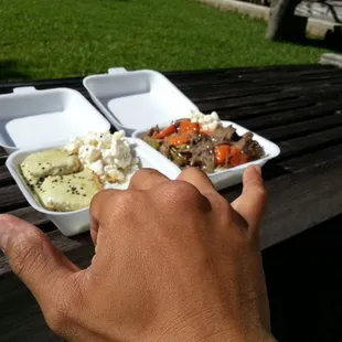 The pot roast and garlic ahi is winnahs. Thanks Bruddah John. Check them out on king st. By thomas square.