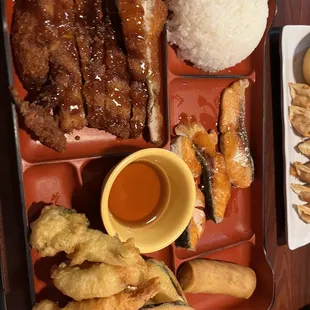 Bento.
