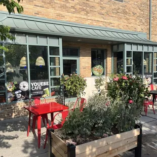 Outside view. So cute! Especially on a nice sunny day.