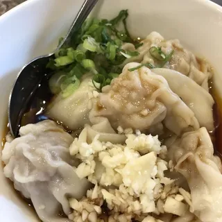 Pork Shrimp Wonton with Chili Oil